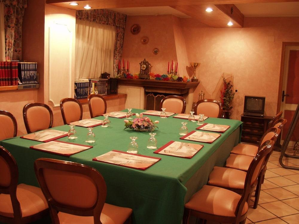Hotel Vienna Ostenda E Ristorante Il Danubio Rimini Zewnętrze zdjęcie
