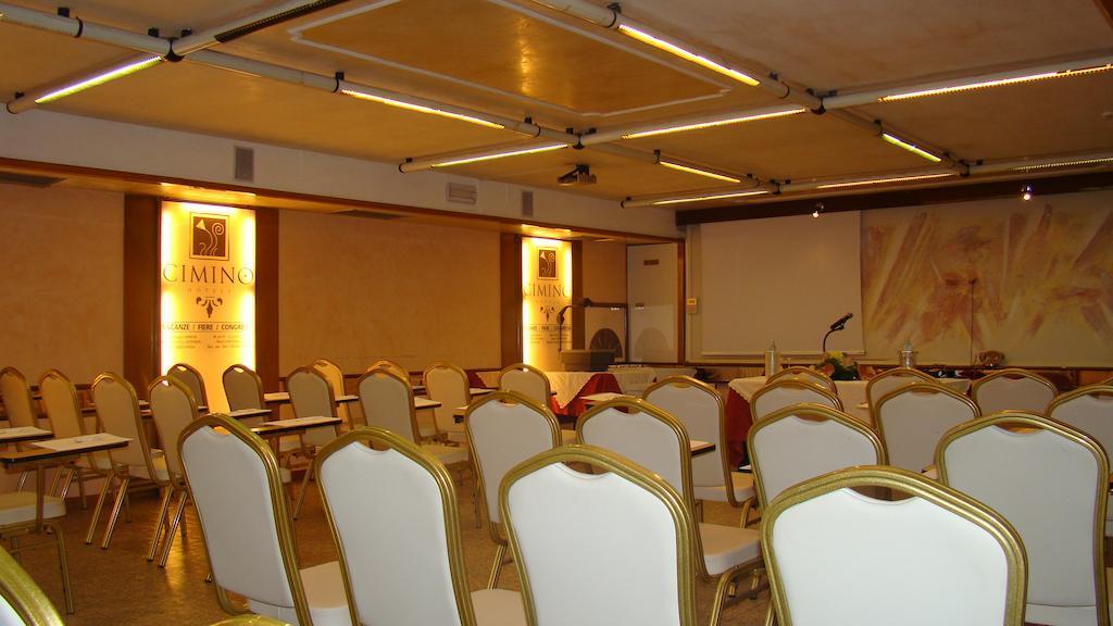 Hotel Vienna Ostenda E Ristorante Il Danubio Rimini Zewnętrze zdjęcie